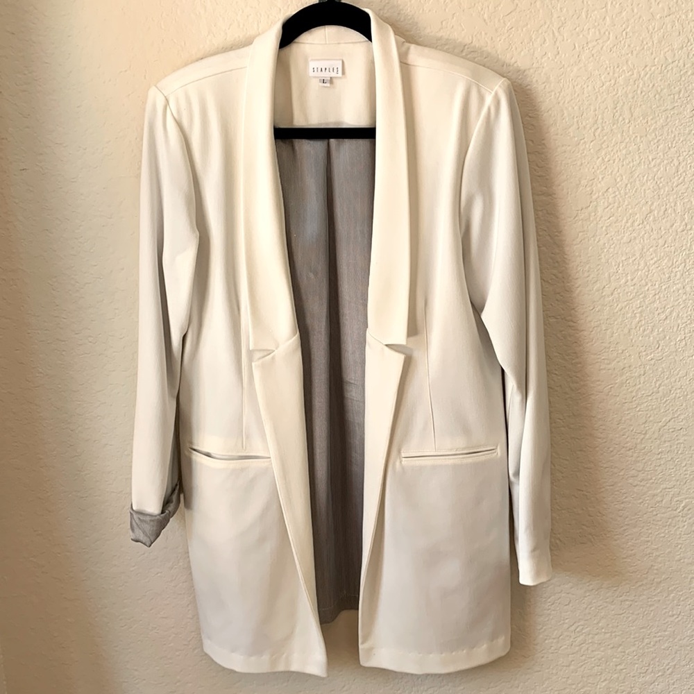 Long Cream-Colored Blazer with Slash Pockets "Armani Look"  Size L  Worn Once